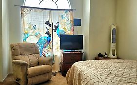 Nice Private Room In A House Close To Red Rock & Las Vegas Strip